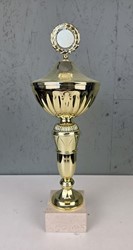 Gouden beker op=op