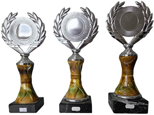 Set bekers met groot topstuk op=op
